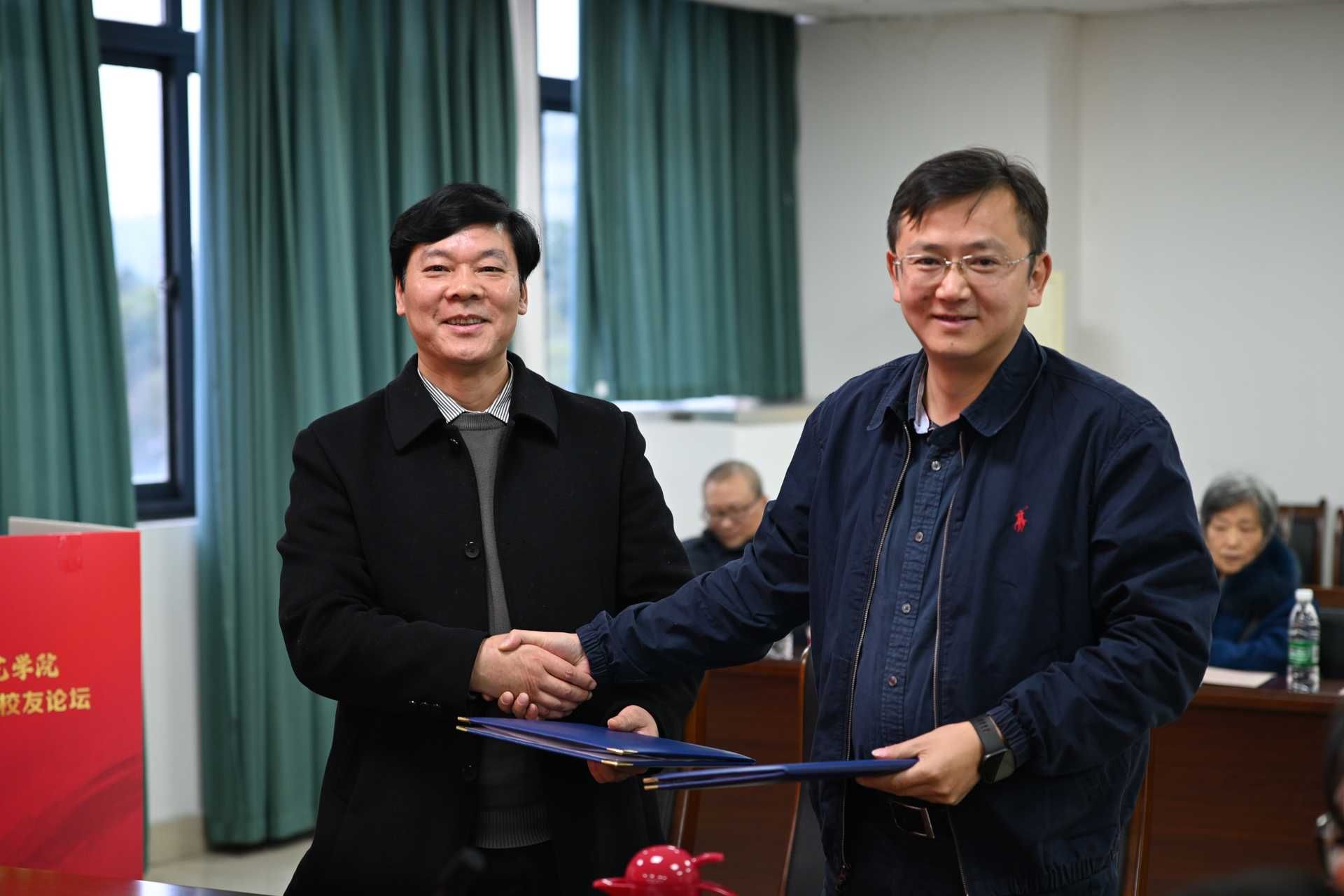 ca70c87cb8849a7d24fe8d1f69b675a